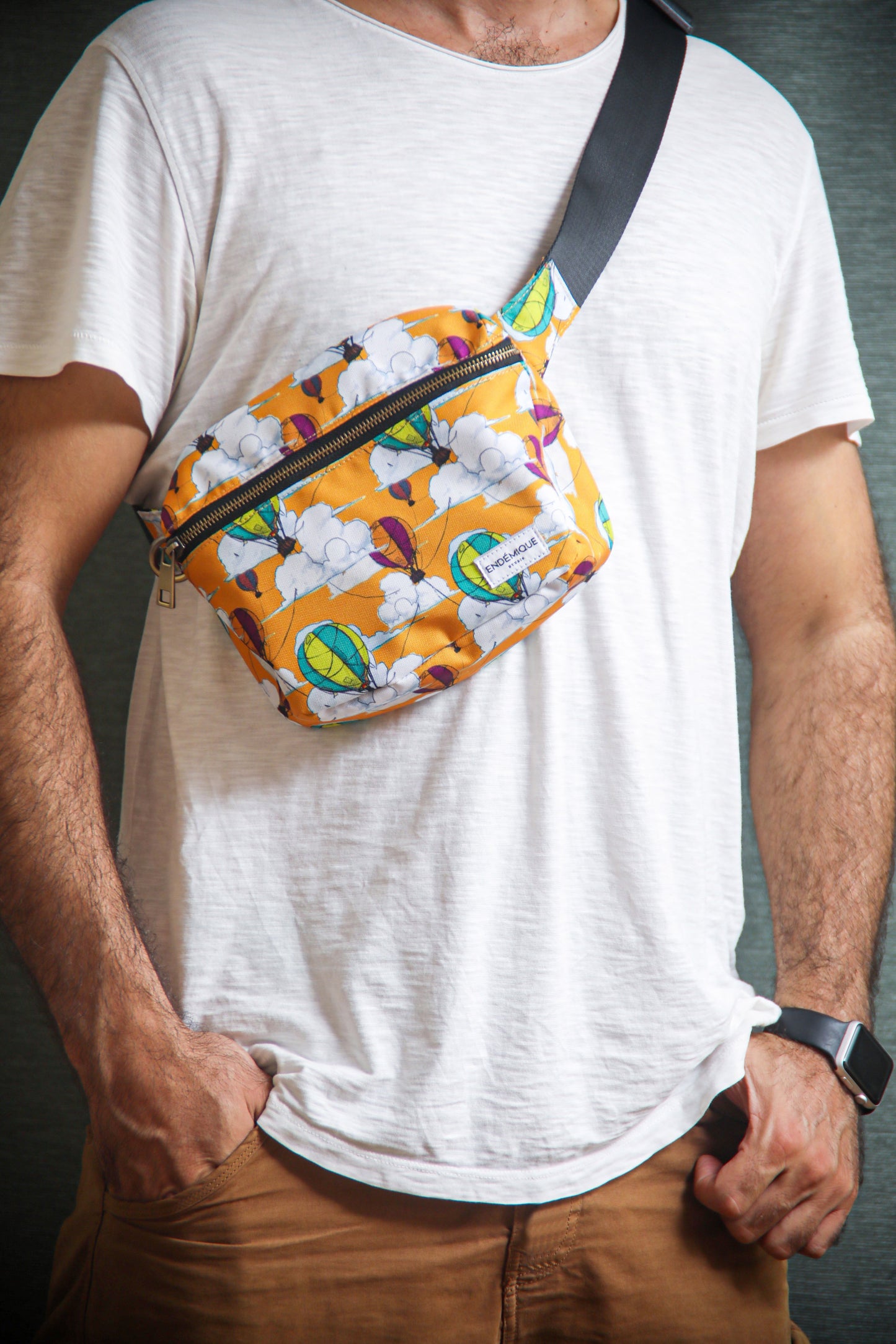 "soul up" waist bag