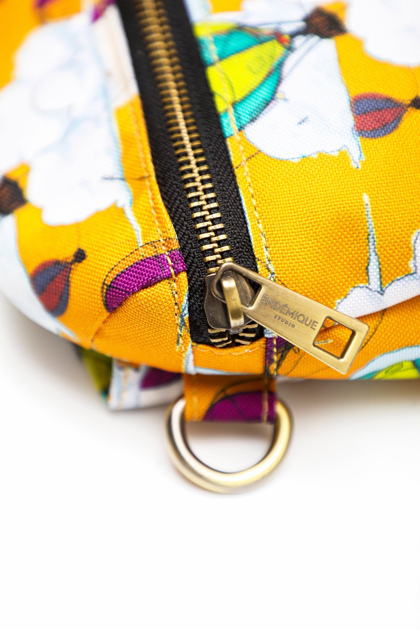 "soul up" waist bag